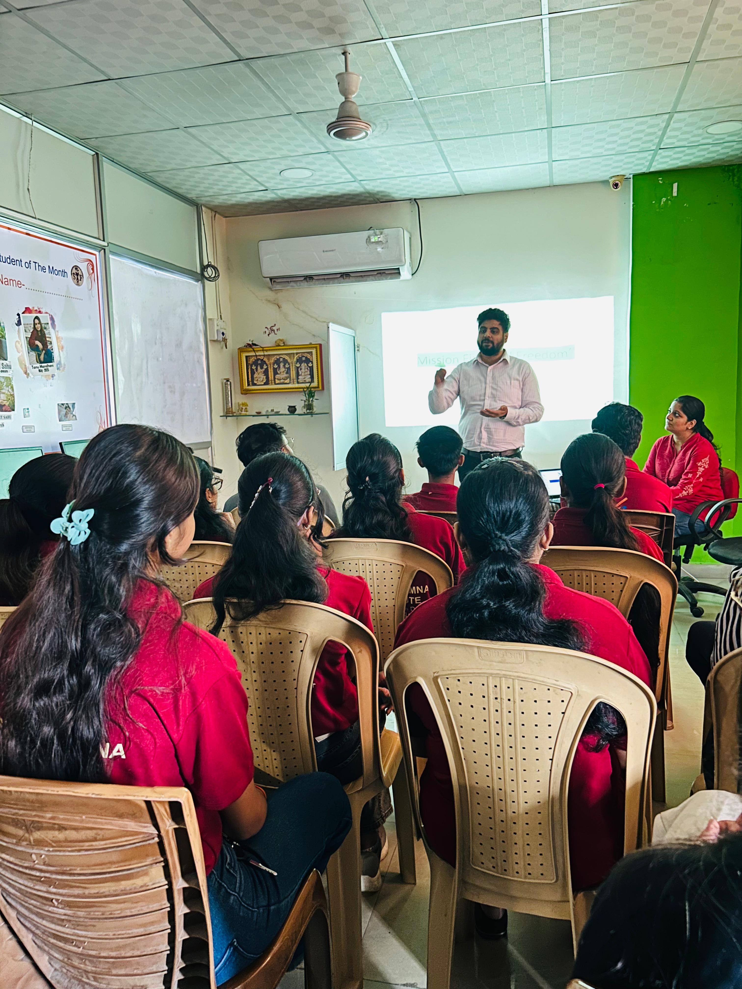 Mutual Fund Seminar at Shubhkamna Institute